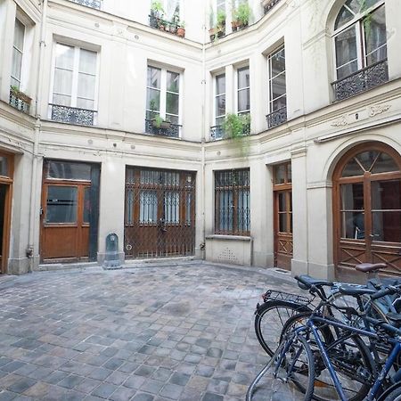 Appartement 2 Etages Paris - Metro 9 Grands Boulevards - Folies Bergeres Bagian luar foto