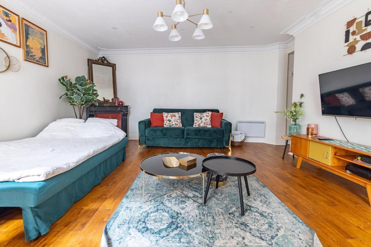 Appartement 2 Etages Paris - Metro 9 Grands Boulevards - Folies Bergeres Bagian luar foto